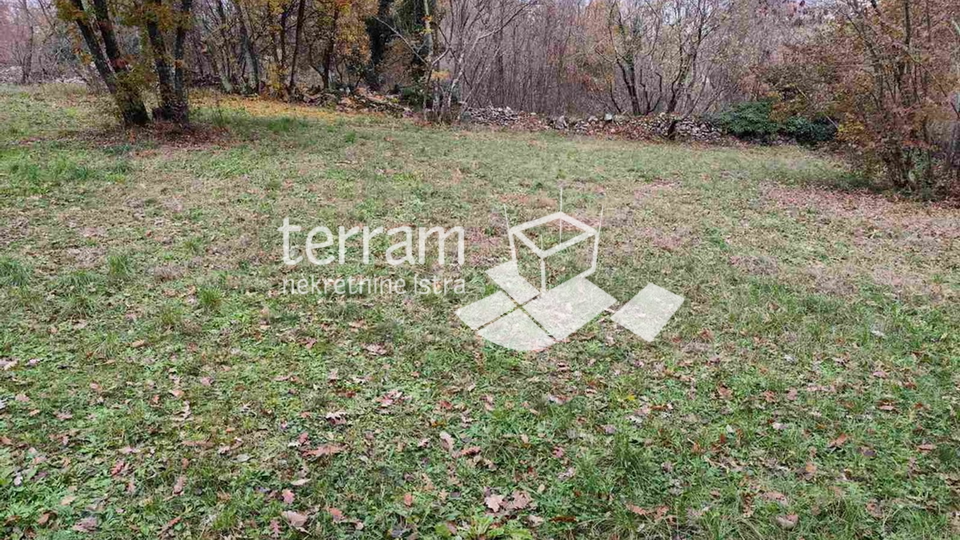 Istria, Svetvinčenat, Režanci, building plot 600m2 # for sale