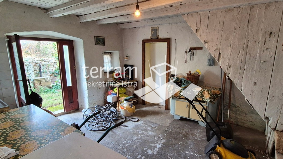 Istria, Šišan, stone house 70m2, garden 349m2 #for sale