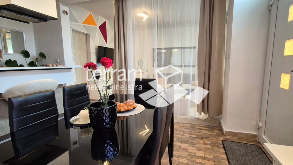 Istria, Pula, Veruda, apartment 39.52m2, 1 bedroom + living room, ground floor, excellent location, #for sale