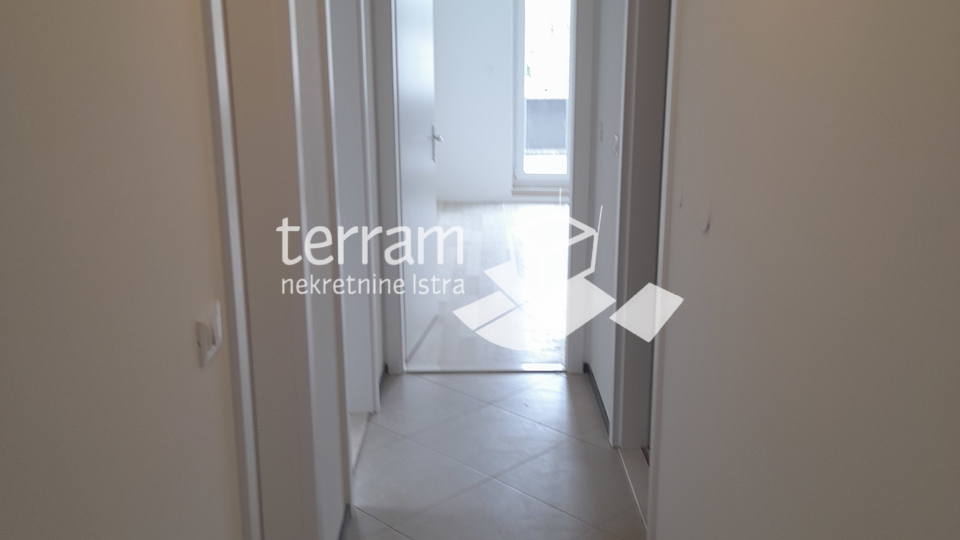 Istra&comma; Pula&comma; Centar&comma; apartment 138&period;10 m2&comma; 3 bedrooms &plus; dining room&comma; third floor&comma; elevator&comma; &num;for sale