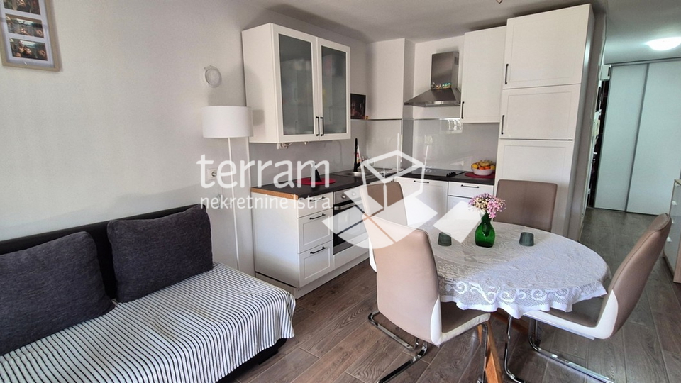 Istrien, Pula, weiteres Zentrum, Wohnung 53,76 m², 2 Schlafzimmer + Wohnzimmer, zweite Etage, #Verkauf