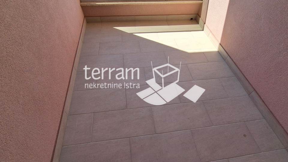 Istra, Peroj, stan na prvom katu manje stambene zgrade, 60,13m2, 2SS+DB, parking, NOVO!! #prodaja