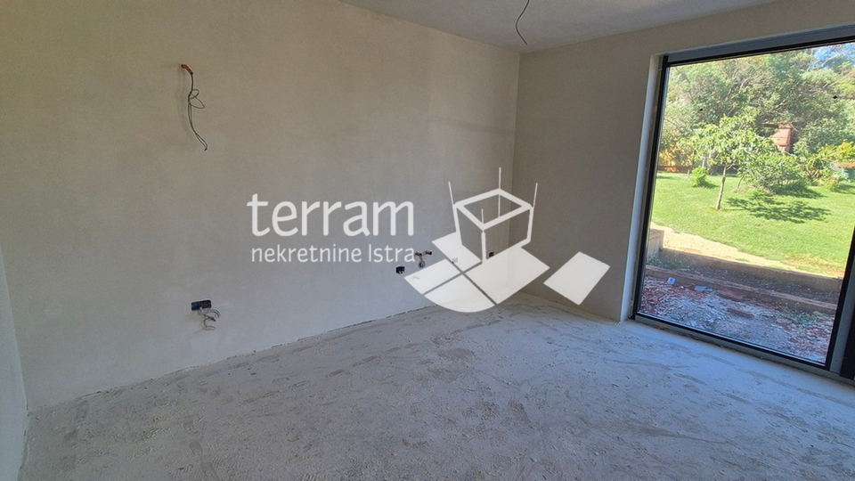 Istria, Medulin, Banjole, surroundings, apartment with garden, 62.33 m2, 1 bedroom + living room, parking!! #sale
