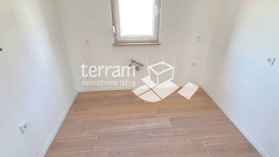 Istra, Pula, Valdebek, stan 61,64m2, 2SS+DB, drugi kat, #prodaja