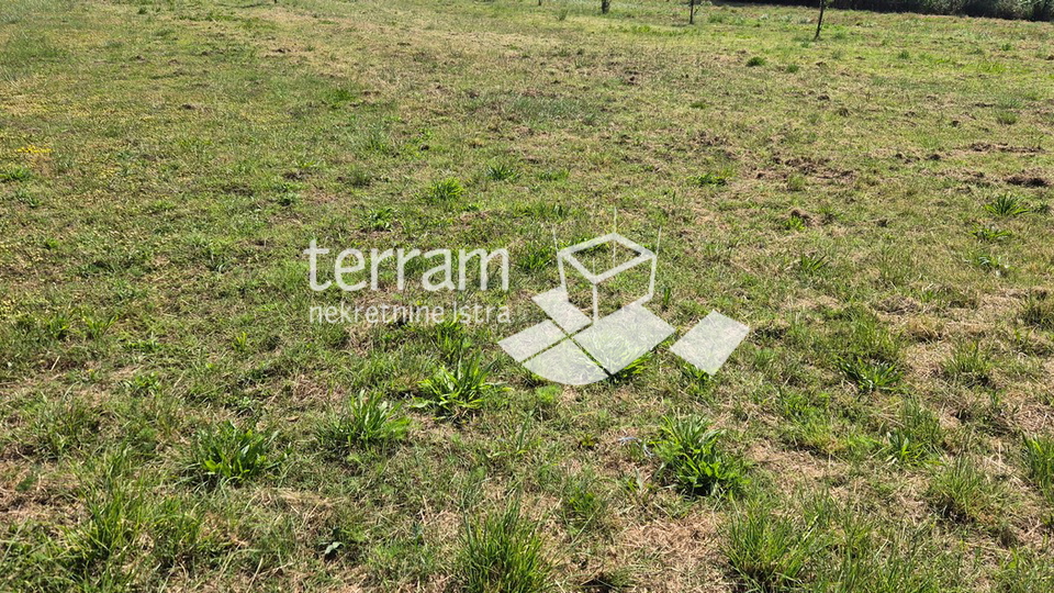 Land&comma; 990 m2&comma; For Sale&comma; Pula - &Scaron;tinjan