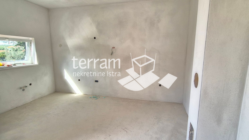 Istrien&comma; Li&zcaron;njan&comma; Haus 124m2&comma; 2 Schlafzimmer&comma; drei Badezimmer&comma; zwei Parkpl&auml;tze&comma; Garten&comma; NEU&excl;&excl; &num;Verkauf