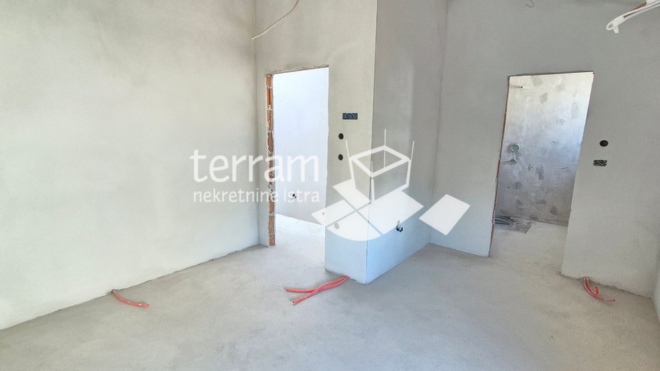 Istrien&comma; Li&zcaron;njan&comma; Haus 124m2&comma; 2 Schlafzimmer&comma; drei Badezimmer&comma; zwei Parkpl&auml;tze&comma; Garten&comma; NEU&excl;&excl; &num;Verkauf