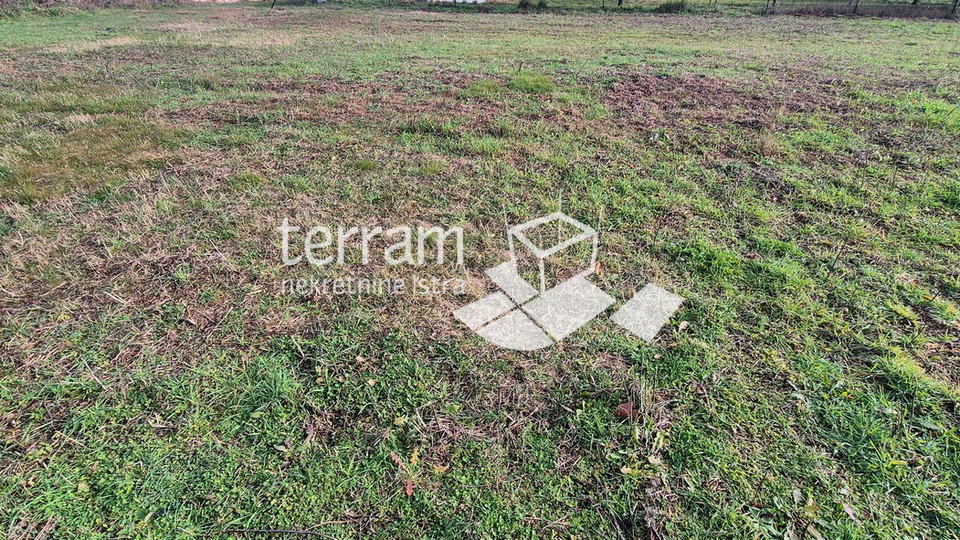 Istra&comma; Medulin&comma; Pomer&comma; building land 952m2&comma; close to the sea&comma; &num;for sale