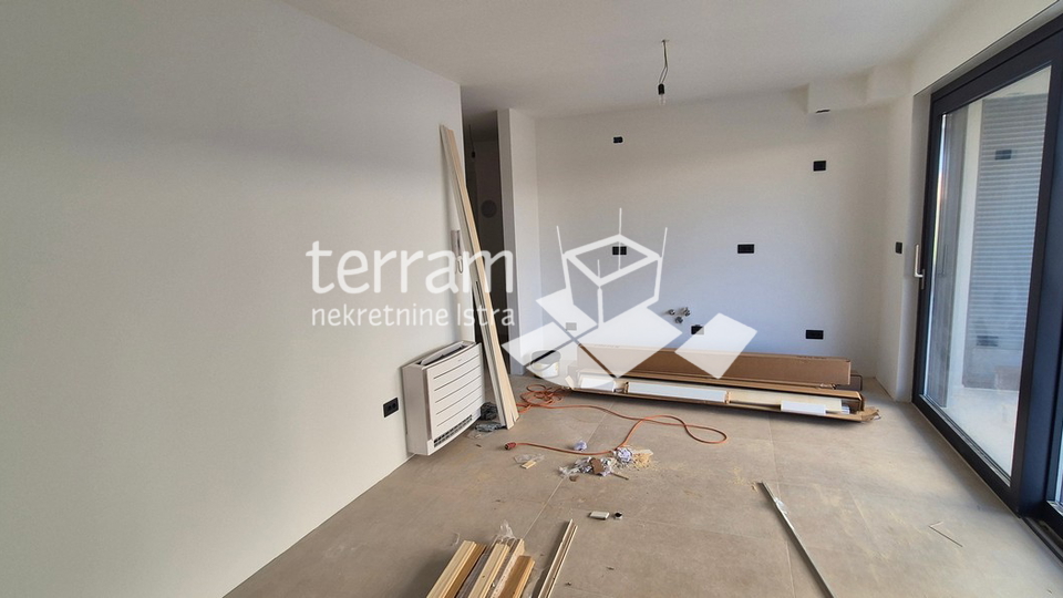 Istria&comma; Pula&comma; Valdebek&comma; ground floor 71&period;76m2&comma; 2 bedrooms &plus; living room&comma; garden 100m2&comma; storage room&comma; parking&comma; NEW&comma; &num;for sale