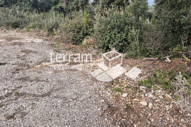 Istra, Pula, Pješčana uvala, poljoprivredno zemljište 423m2, #prodaja