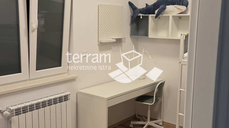Istria&comma; Pula&comma; Center&comma; apartment 89&period;81m2&comma; 2 bedrooms &plus; dining room&comma; first floor&comma; elevator&comma; &num;for sale
