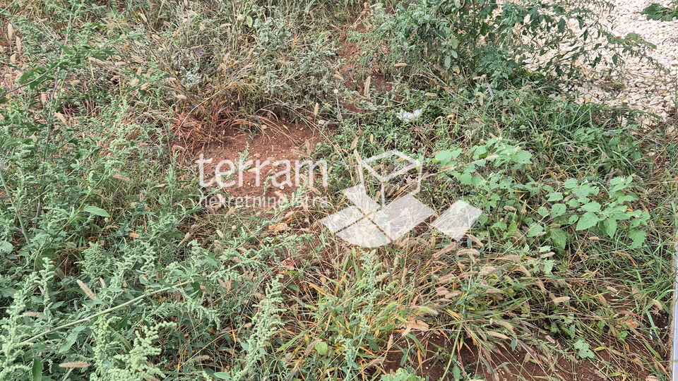 Istra&comma; Pula&comma; &Scaron;tinjan&comma; stan 55m2&comma; 2SS&plus;DB&comma; prizemlje&comma; vrt 60m2&comma; NOVO&comma; &num;prodaja
