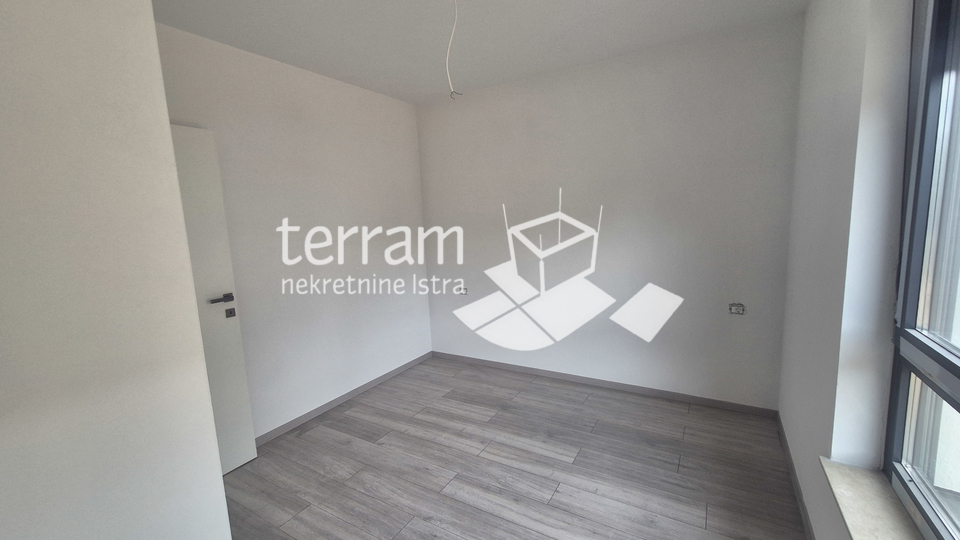 Istra&comma; Pula&comma; &Scaron;tinjan&comma; stan 55m2&comma; 2SS&plus;DB&comma; prizemlje&comma; vrt 60m2&comma; NOVO&comma; &num;prodaja