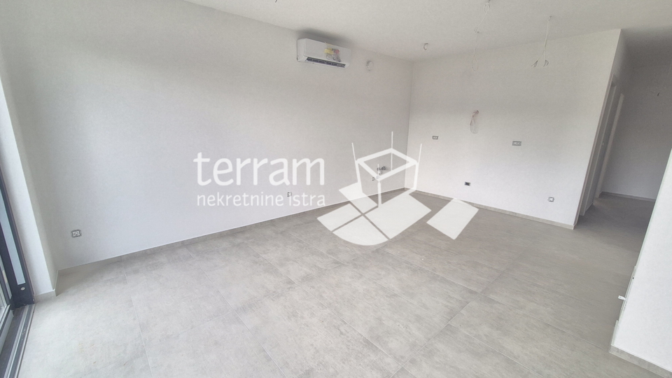 Istra&comma; Pula&comma; &Scaron;tinjan&comma; stan 55m2&comma; 2SS&plus;DB&comma; prizemlje&comma; vrt 60m2&comma; NOVO&comma; &num;prodaja