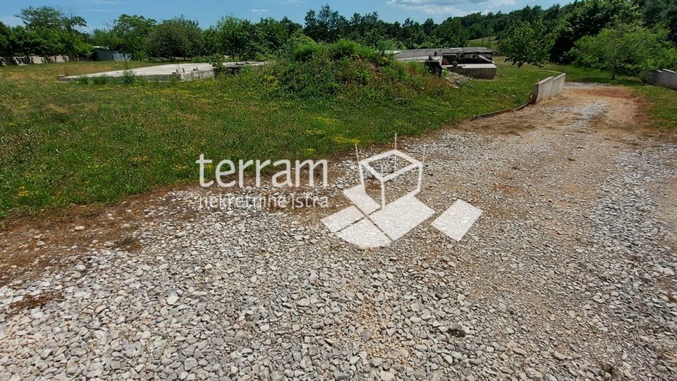 Istria, Lindar, construction started, 229m2, 2000m2 garden!