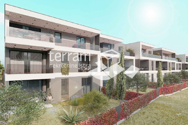 Istria, Pula, wider center, II. floor, 110.37 m2, 3 bedrooms, parking, NEW!!!!