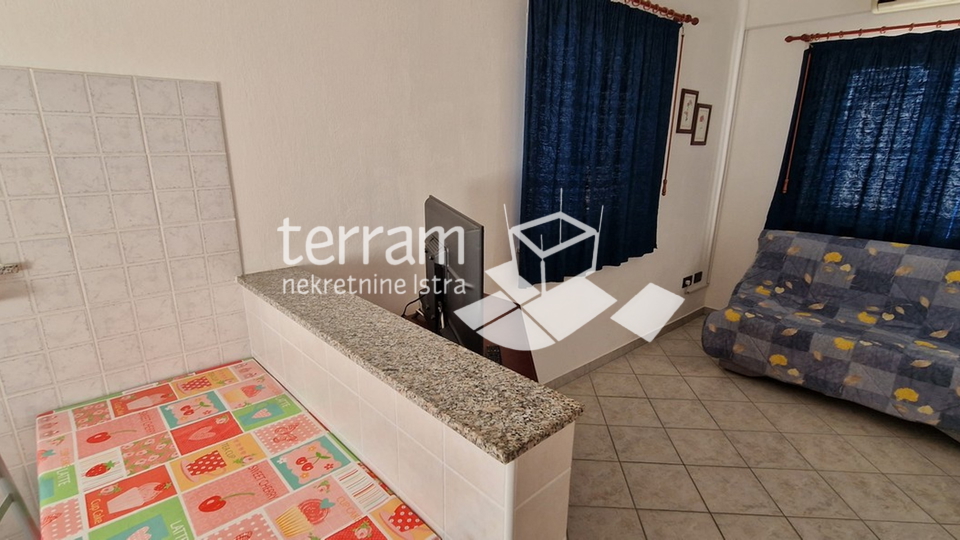 Istria, Pula, Nova Veruda, apartment house 396m2, for sale