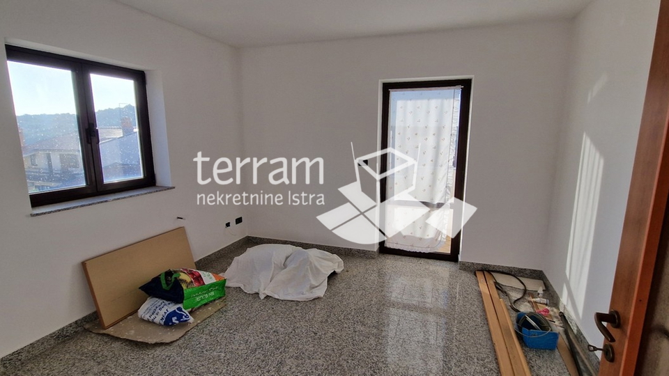 Istria, Pula, Nova Veruda, apartment house 396m2, for sale