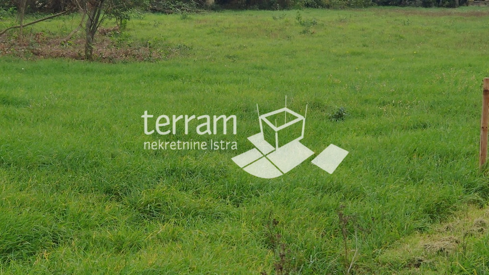 Istria, Marčana, Kavran, building plot 524m2, for sale