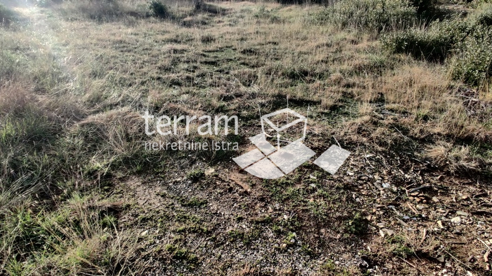 Istria, Štinjan, two building plots 989m2 and 1014m2, for sale