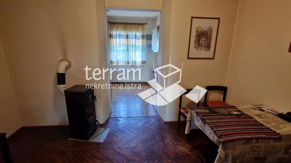 Istria, Medulin, Banjole, house 154m2 plot 1150m2 for sale