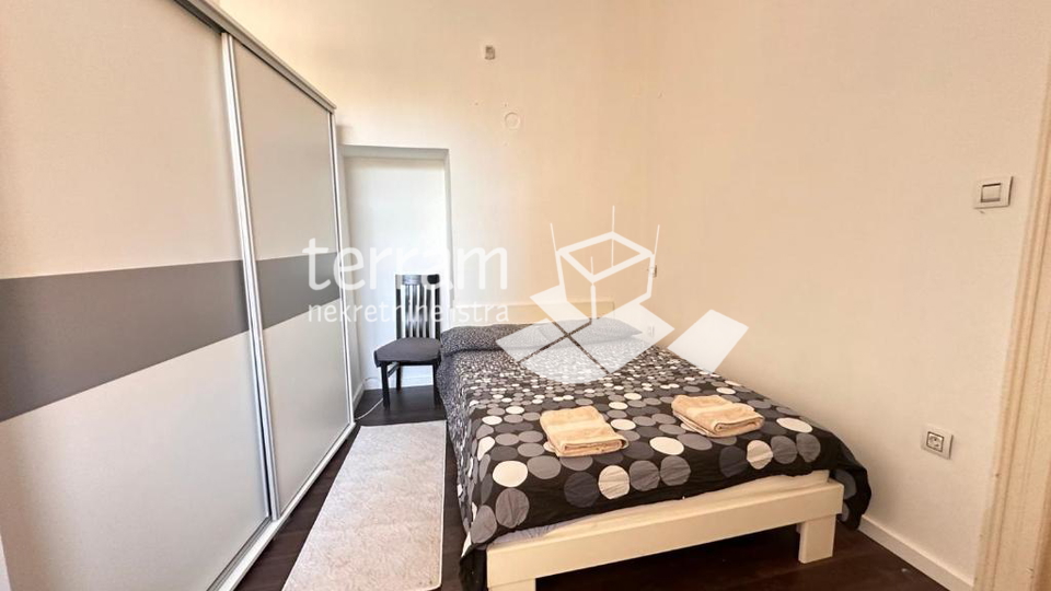 Apartment&comma; 140 m2&comma; For Sale&comma; Pula