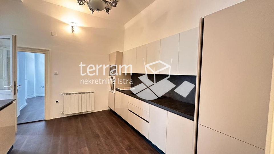 Apartment&comma; 140 m2&comma; For Sale&comma; Pula