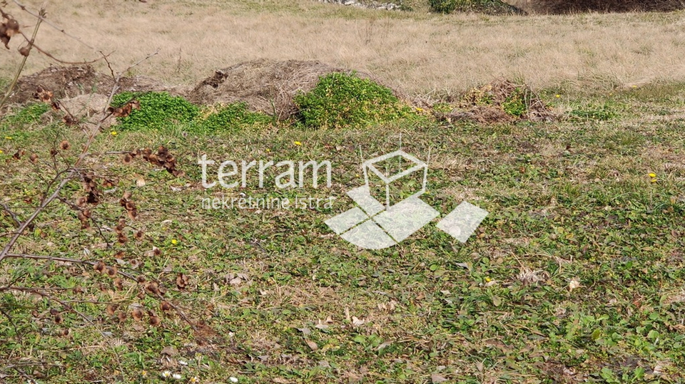 Istria, Barban, building plot 3024m2, for sale