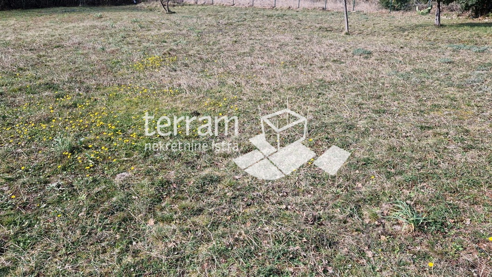 Istria, Marčana, Rakalj, building plot 900m2 with sea view for sale