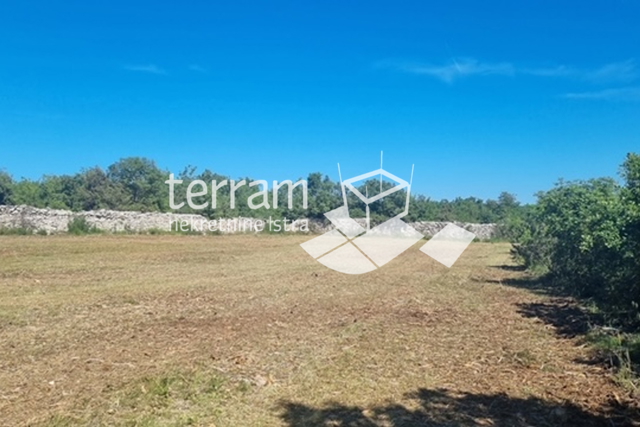 Istria, Vodnjan, agricultural land 2991m2 on the border of urbanization!! #sale