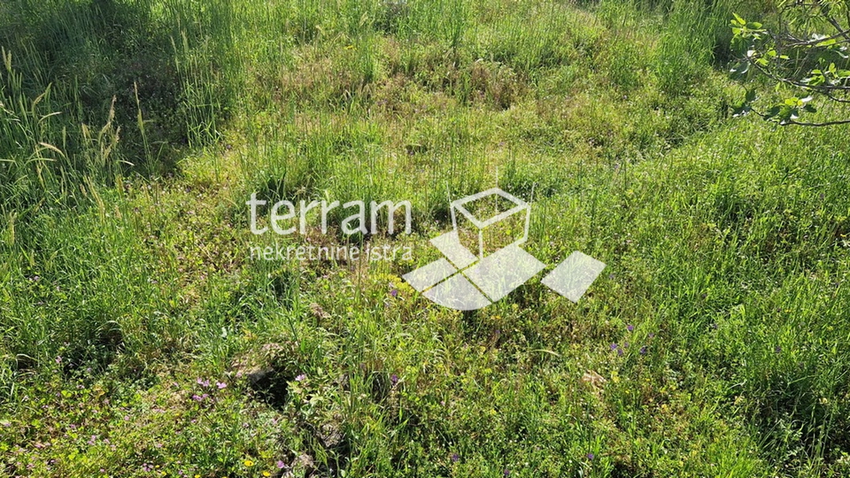 Istria, Pula, Vintijan building plot 673m2 for sale