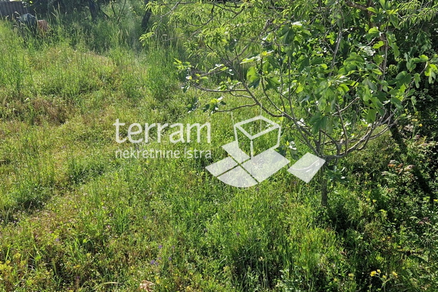 Istria, Pula, Vintijan building plot 673m2 for sale