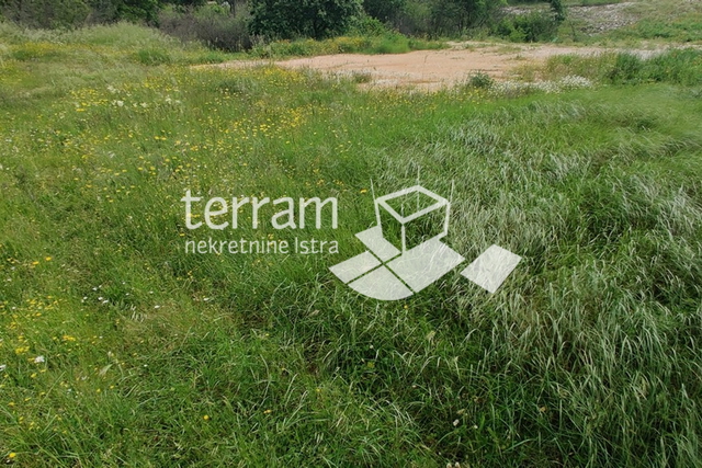 Istria, Barban, building plot 771m2, for sale