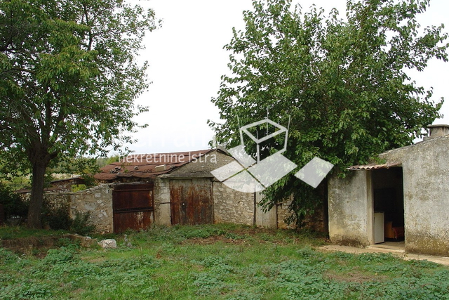 Istria, Barban surroundings, property with building permit, 11153m2