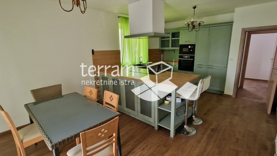 Istria, Medulin, Banjole, ground floor apartment, 3 bedrooms, 110m2, swimming pool, garage, for sale