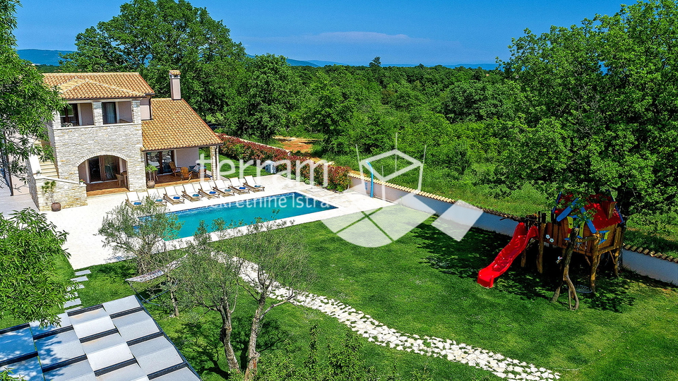 Istria, Krnica, Villa 280m2 with swimming pool, golf course and tennis court, #for sale