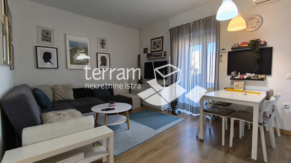 Istra&comma; Pula&comma; Centar&comma; stan I&period; kat 51&comma;05m2&comma; 2SS&plus;DB&comma; &num;prodaja