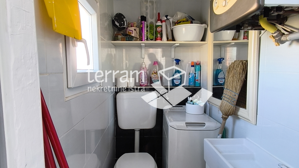 Istra&comma; Pula&comma; Centar&comma; stan I&period; kat 51&comma;05m2&comma; 2SS&plus;DB&comma; &num;prodaja