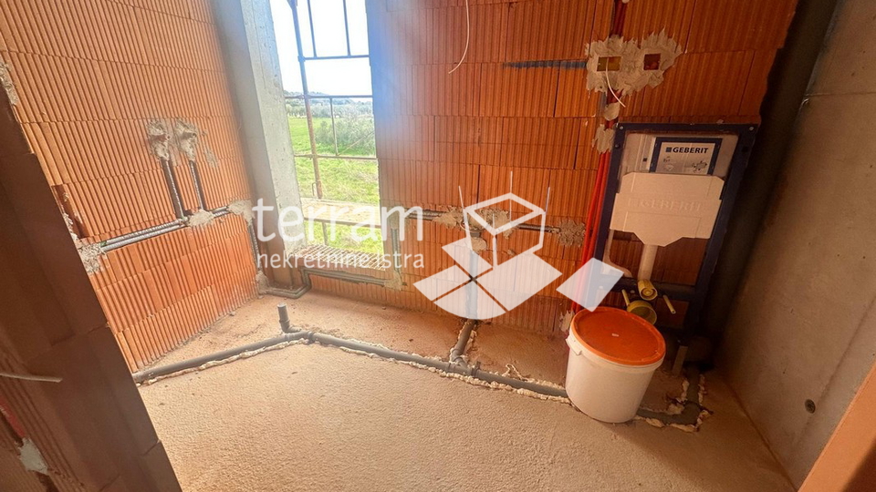 Istra&comma; Pula&comma; Monte Turco&comma; apartment 93m2&comma; 3 bedrooms &plus; dining room&comma; first floor&comma; NEW&comma; &num;for sale