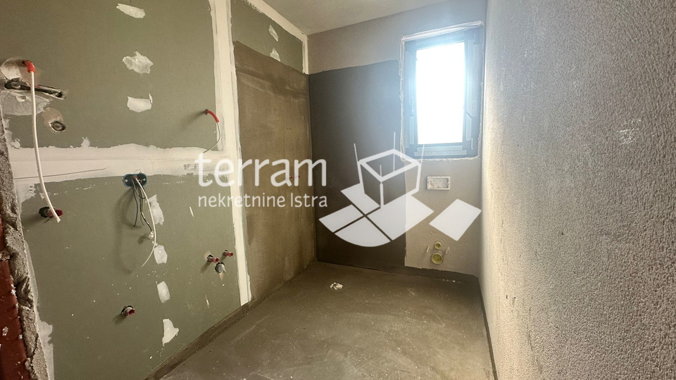 Istrien&comma; Pula&comma; &Scaron;tinjan&comma; Wohnung 126&comma;22 m2&comma; 3 Schlafzimmer &plus; Wohnzimmer&comma; II&period; Etage&comma; Parkplatz&comma; nahe dem Meer&comma; NEU&excl;&excl; &num;Verkauf