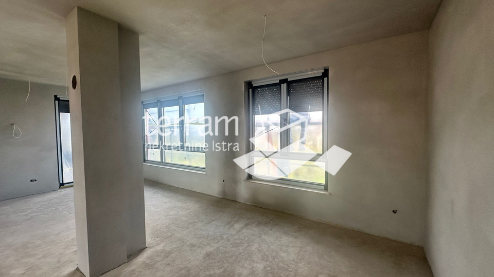 Istrien&comma; Pula&comma; &Scaron;tinjan&comma; Wohnung 126&comma;22 m2&comma; 3 Schlafzimmer &plus; Wohnzimmer&comma; II&period; Etage&comma; Parkplatz&comma; nahe dem Meer&comma; NEU&excl;&excl; &num;Verkauf