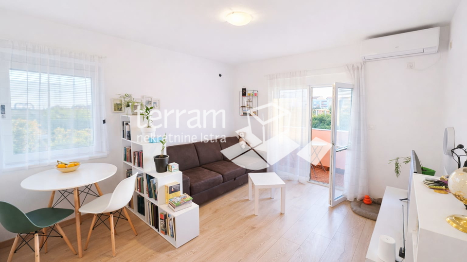 Istra&comma; Pula&comma; Valdebek&comma; stan 42m2&comma; I&period; kat&comma; 1SS&plus;DB&comma; parking&comma; ostava&comma; namje&scaron;teno&excl;&excl; &num;prodaja