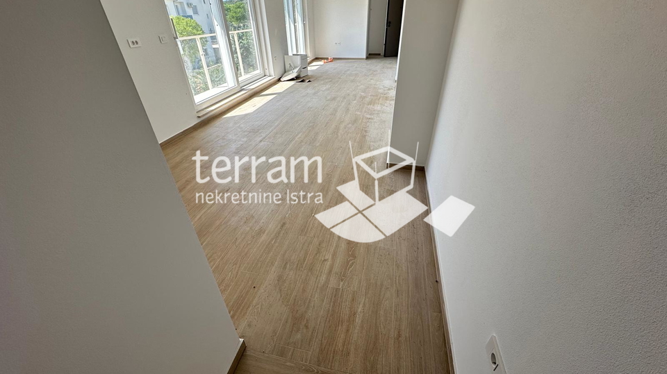 Istra&comma; Pula&comma; &Scaron;tinjan&comma; stan 67&comma;68m2&comma; 2SS&plus;DB&comma; drugi kat&comma; NOVO&comma; USELJIVO&comma; &num;prodaja