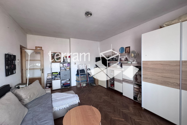 Istra, Pula, Centar. Giardini, stan 62,74m2, 2SS+DB, V. kat, #prodaja