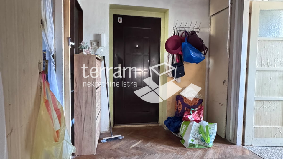 Istra&comma; Pula&comma; Centar&period; Giardini&comma; stan 62&comma;74m2&comma; 2SS&plus;DB&comma; V&period; kat&comma; &num;prodaja