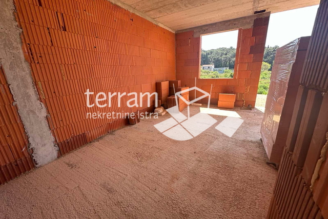 Istrien, Pula, Erdgeschoss 77 m2, 2SS+DB, Garten 80m2 NEU #Verkauf