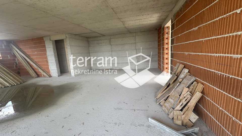 Istrien&comma; Medulin&comma; Pje&scaron;&ccaron;ana uvala&comma; Wohnung 101&comma;92 m2&comma; 3 Schlafzimmer &plus; Wohnzimmer&comma; II&period; Etage&comma; Aufzug&comma; in Meeresn&auml;he&comma; NEU&excl;&excl; &num;Verkauf