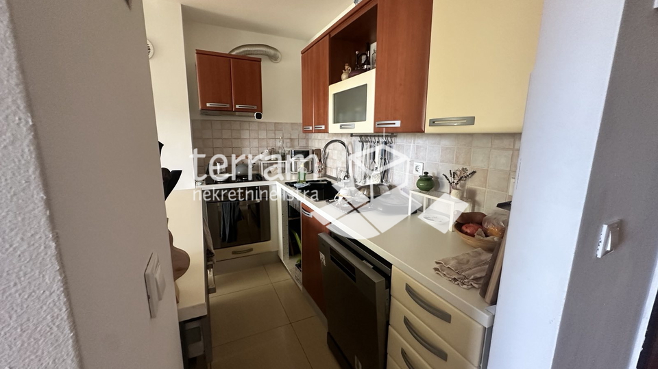 Istra&comma; Pula&comma; Monte Magno&comma; prizemlje&comma; stan 75m2&comma; 2SS&plus;DB&comma; vrt 60m2&comma; &num;prodaja