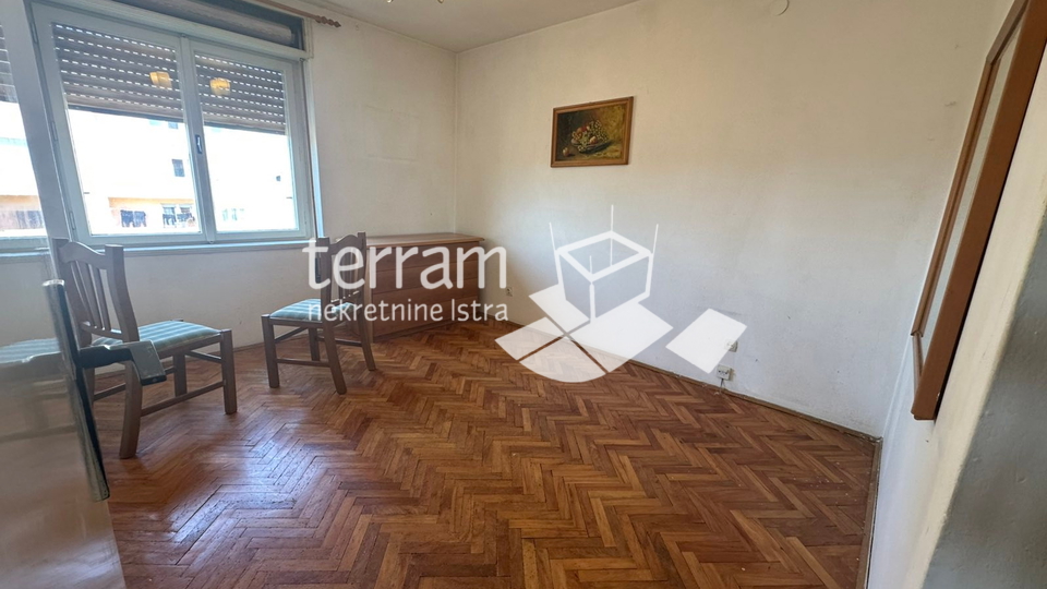 Istra, Pula, Širi centar, stan 55,97m2, 1SS+DB, treći kat, blizina centra, #prodaja