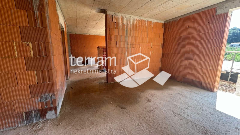 Istra, Pula, prizemlje 77m2, 2SS+DB, vrt 80m2 NOVO  #prodaja